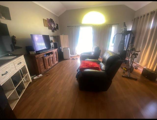 4 BEDROOM HOUSE FOR SALE IN KANONKOP